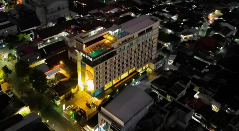 Java Lotus Hotel Jembel Exterior foto